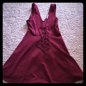 Moroon dress lace up corset front